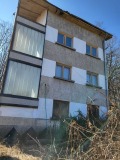 Продава ВИЛА, град Враца, Студентски град • 55000 € / 107570.65 лв. • 95304664 10 — Holmes.bg Продава ВИЛА, град Враца, Студентски град • 55000 € / 107570.65 лв. • 95304664 10