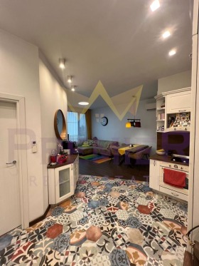 3-СТАЕН, 71 m2 - Holmes.bg 3-СТАЕН, 71 m2