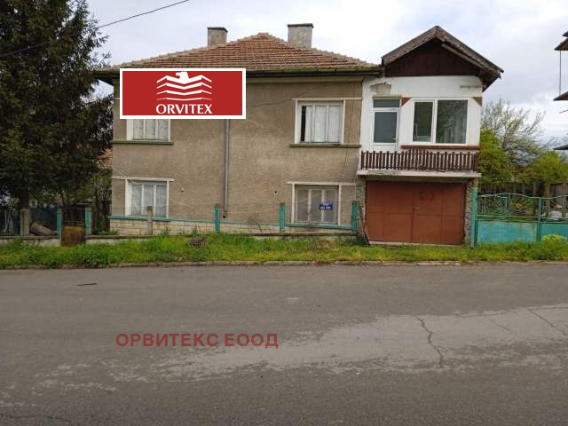 Продава  Къща, област Видин, гр. Грамада • 50 000 EUR • ID 80530291 — holmes.bg - [1] 