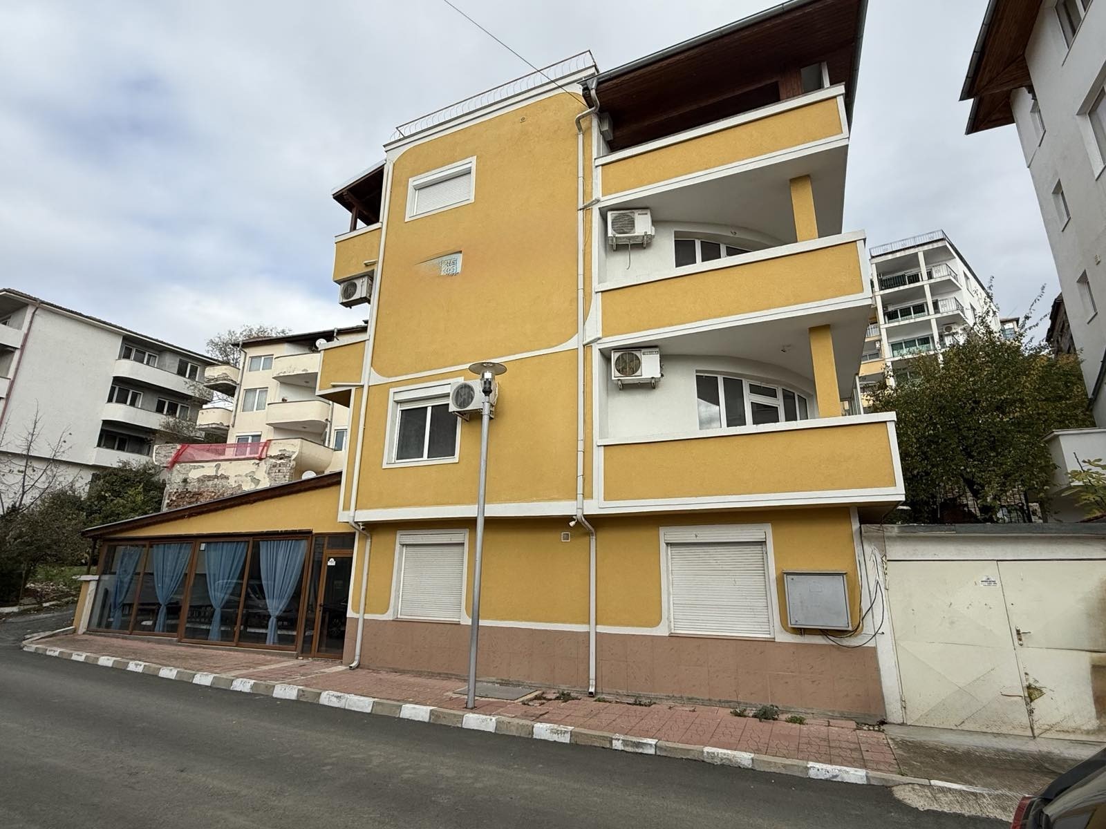 Продава Къща област Бургас , гр. Свети Влас , 336 кв.м | 57530497 — Imoti.com Продава Къща област Бургас , гр. Свети Влас , 336 кв.м | 57530497