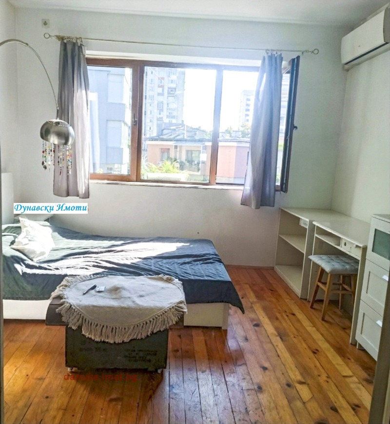 Продава 3-СТАЕН, град Русе, Център • 148000 € • 66958233 1 — Holmes.bg Продава 3-СТАЕН, град Русе, Център • 148000 € • 66958233 1