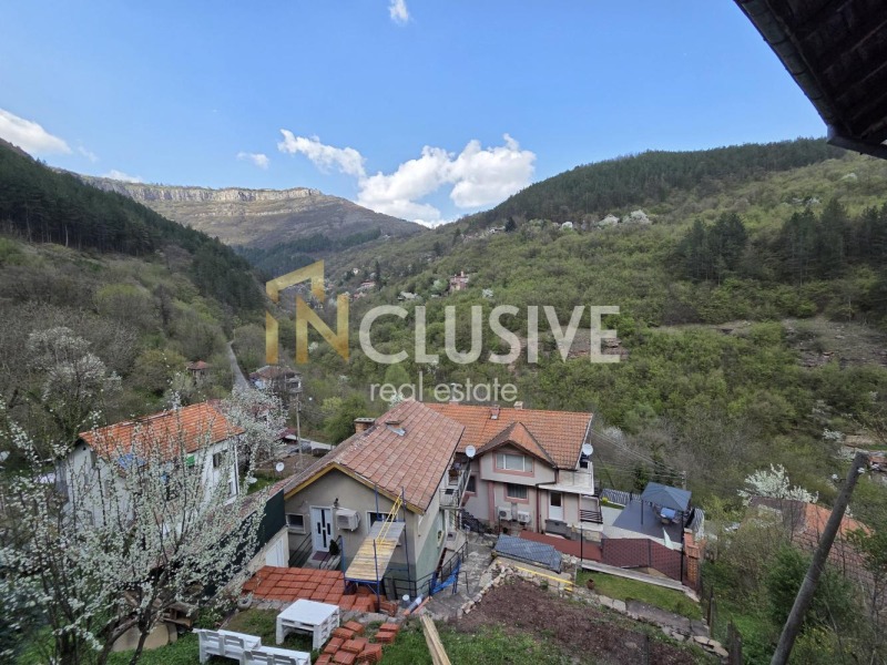 Продава КЪЩА, област София, гр. Своге • 87000 € • 48747100 1 — Holmes.bg Продава КЪЩА, област София, гр. Своге • 87000 € • 48747100 1
