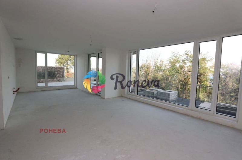 Продава 3-СТАЕН, град Варна, м-т Зеленика • 290000 € • 80589585 1 — Holmes.bg Продава 3-СТАЕН, град Варна, м-т Зеленика • 290000 € • 80589585 1