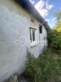 Продава КЪЩА, област Търговище, с. Здравец • 45000 € / 88012.35 лв. • 80115679 8 — Holmes.bg Продава КЪЩА, област Търговище, с. Здравец • 45000 € / 88012.35 лв. • 80115679 8