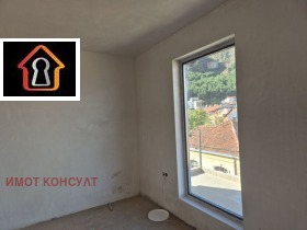 Обява Продава 1-СТАЕН,град Враца, Център