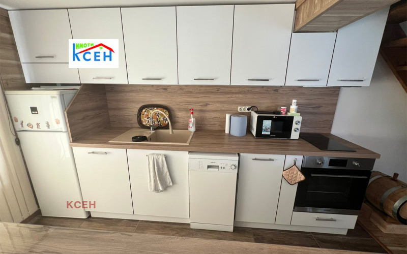 Продава ВИЛА, град Търговище, Вилна зона • 130000 € / 254257.90 лв. • 81403155 1 — Holmes.bg Продава ВИЛА, град Търговище, Вилна зона • 130000 € / 254257.90 лв. • 81403155 1