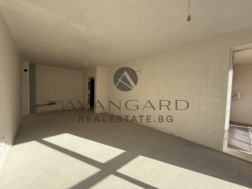 Обява Продава 2-СТАЕН,град Пловдив, Кючук Париж