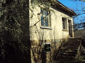 Продажба на имоти в с. Преколница, област Кюстендил - изображение 1 