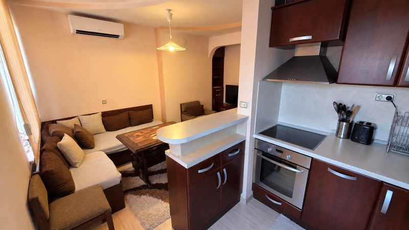 Продава 3-СТАЕН, град Габрово, Център • 190000 € • 73207465 1 — Holmes.bg Продава 3-СТАЕН, град Габрово, Център • 190000 € • 73207465 1