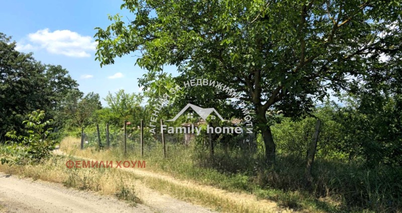 Продава ПАРЦЕЛ, град Варна, с. Звездица • 23000 € / 44984.09 лв. • 87237859 1 — Holmes.bg Продава ПАРЦЕЛ, град Варна, с. Звездица • 23000 € / 44984.09 лв. • 87237859 1