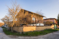 Продава КЪЩА, област София, с. Караполци • 162000 € / 316844.46 лв. • 11393902 4 — Holmes.bg Продава КЪЩА, област София, с. Караполци • 162000 € / 316844.46 лв. • 11393902 4
