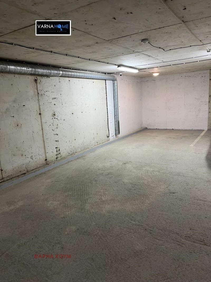 Продава ГАРАЖ, ПАРКОМЯСТО, град Варна, Левски 1 • 35000 € • 29573336 1 — Holmes.bg Продава ГАРАЖ, ПАРКОМЯСТО, град Варна, Левски 1 • 35000 € • 29573336 1