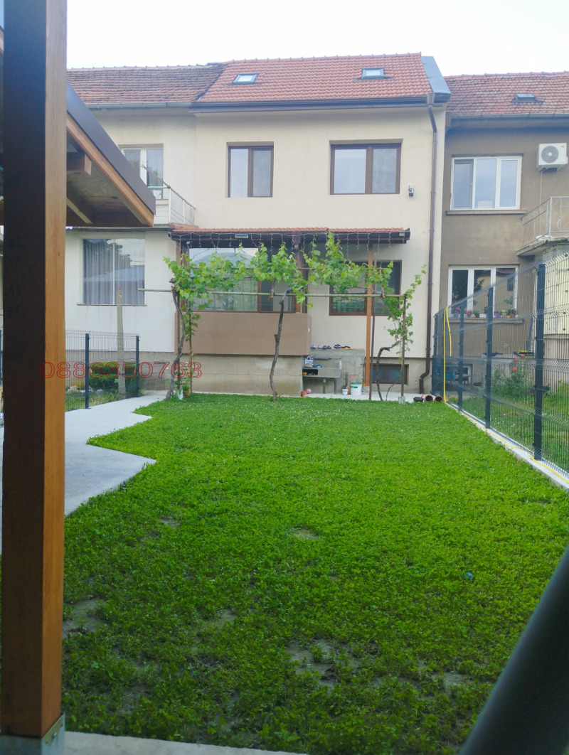 Продава КЪЩА, град София, Враждебна • 399000 € • 15488480 1 — Holmes.bg Продава КЪЩА, град София, Враждебна • 399000 € • 15488480 1