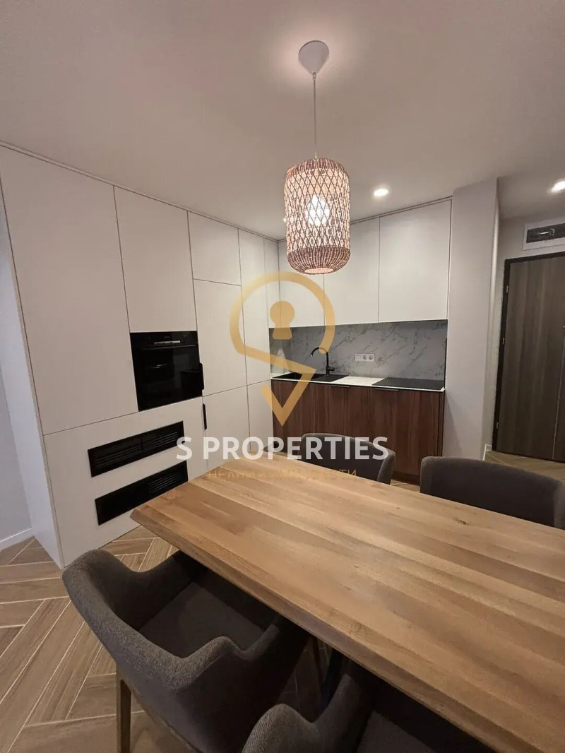 Продава 3-СТАЕН, град Варна, Бриз • 387000 € • 33823302 1 — Holmes.bg Продава 3-СТАЕН, град Варна, Бриз • 387000 € • 33823302 1