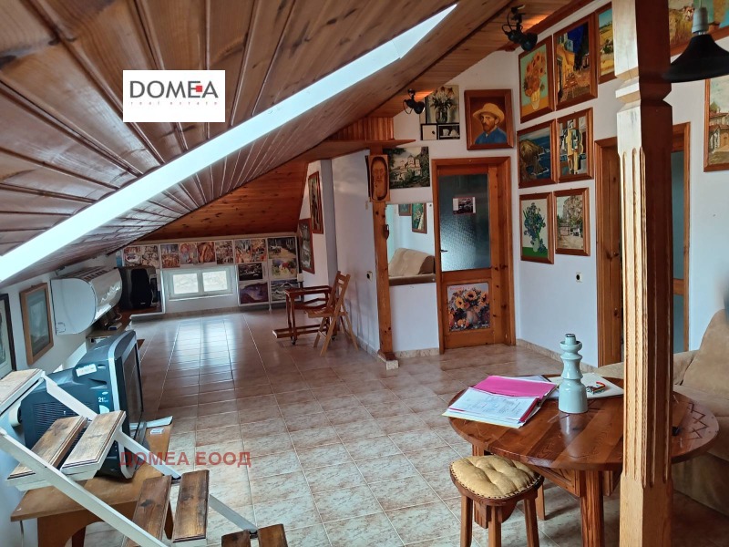 Продава ЕТАЖ ОТ КЪЩА, град Бургас, Център • 242000 € / 473310.86 лв. • 42147782 1 — Holmes.bg Продава ЕТАЖ ОТ КЪЩА, град Бургас, Център • 242000 € / 473310.86 лв. • 42147782 1