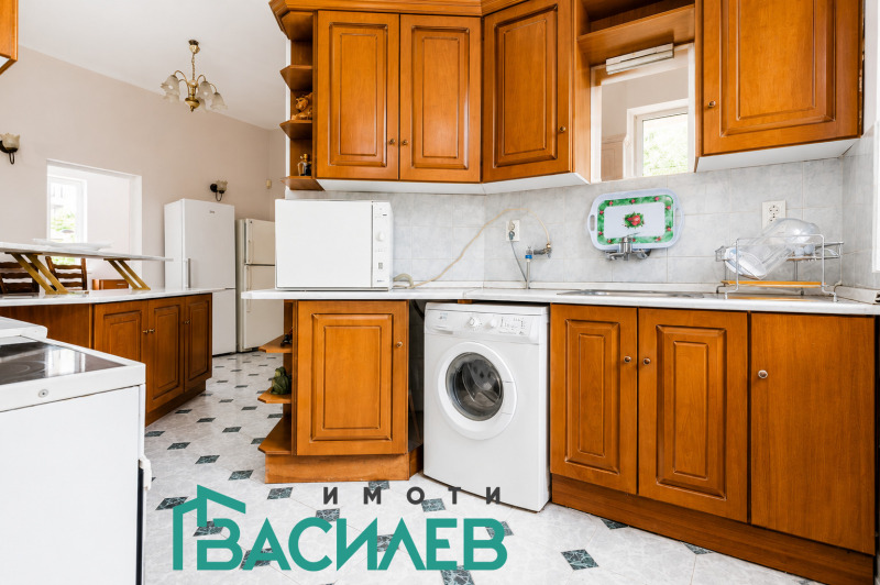 Продава 3-СТАЕН, град София, Център • 640000 € • 96318704 1 — Holmes.bg Продава 3-СТАЕН, град София, Център • 640000 € • 96318704 1