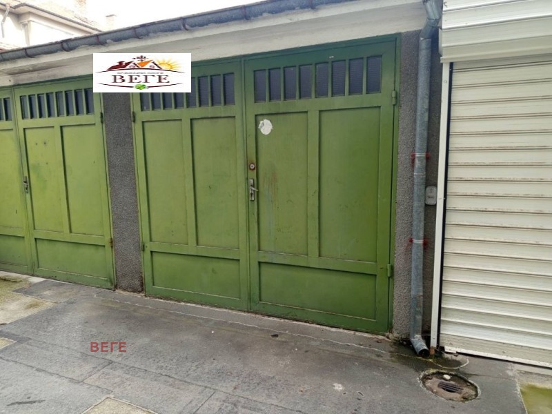 Продава ГАРАЖ, ПАРКОМЯСТО, град Стара Загора, Център • 35000 € / 68454.05 лв. • 50170953 1 — Holmes.bg Продава ГАРАЖ, ПАРКОМЯСТО, град Стара Загора, Център • 35000 € / 68454.05 лв. • 50170953 1