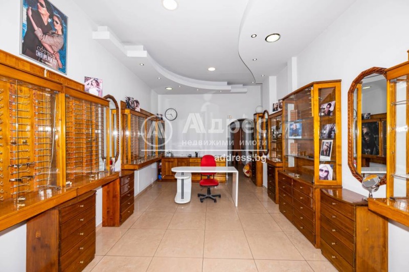 Продава  Магазин, град Пловдив, Център • 97 000 EUR • ID 81703511 — holmes.bg - [1] 