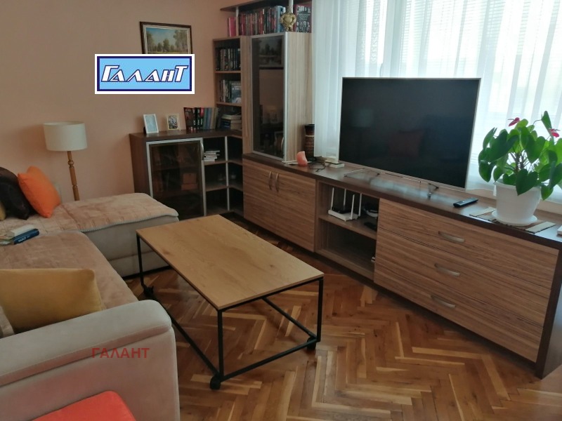 Продава 2-СТАЕН, град Варна, Левски 1 • 158000 € / 309021.14 лв. • 93275532 1 — Holmes.bg Продава 2-СТАЕН, град Варна, Левски 1 • 158000 € / 309021.14 лв. • 93275532 1