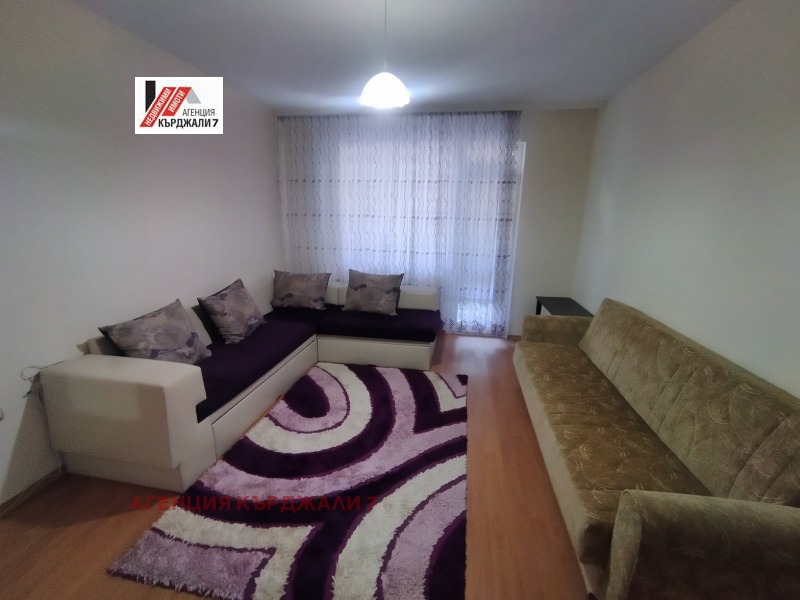 Продава 3-СТАЕН, град Кърджали, Възрожденци • 78000 € • 27279165 1 — Holmes.bg Продава 3-СТАЕН, град Кърджали, Възрожденци • 78000 € • 27279165 1