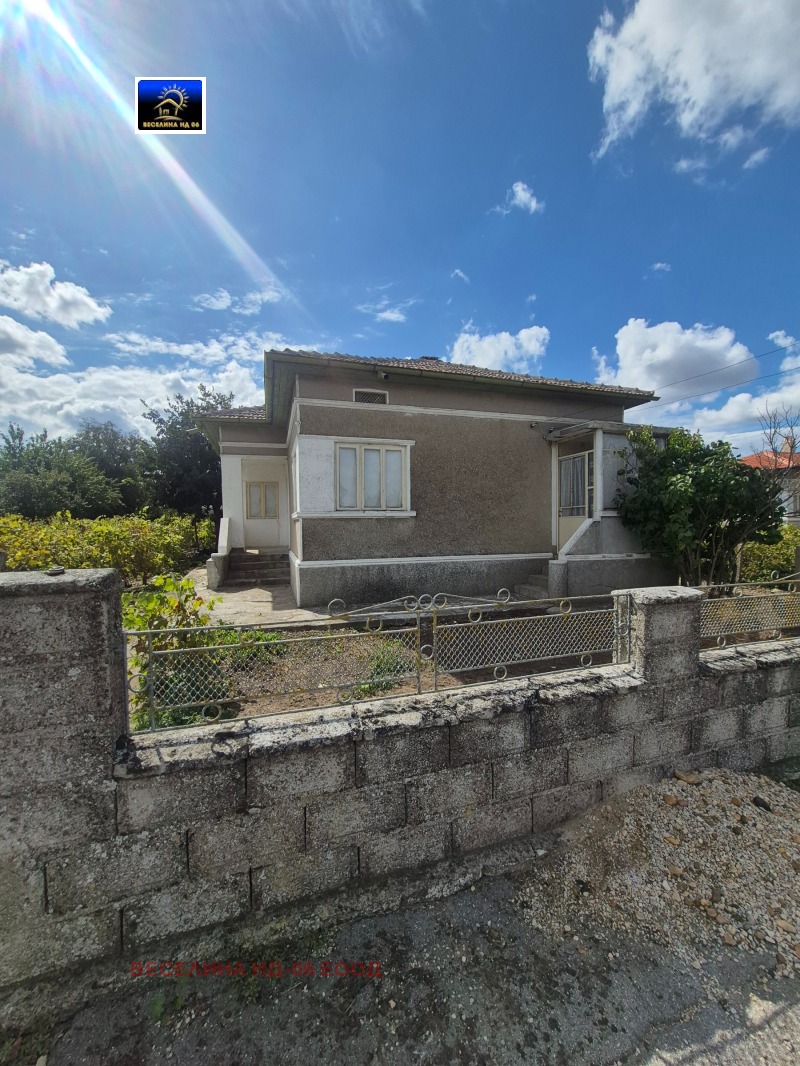 Продава КЪЩА, област Добрич, с. Соколово • 75000 € • 82365111 1 — Holmes.bg Продава КЪЩА, област Добрич, с. Соколово • 75000 € • 82365111 1