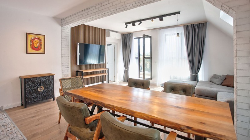 Продава 4-СТАЕН, град София, Кръстова вада • 599200 € • 92301204 1 — Holmes.bg Продава 4-СТАЕН, град София, Кръстова вада • 599200 € • 92301204 1