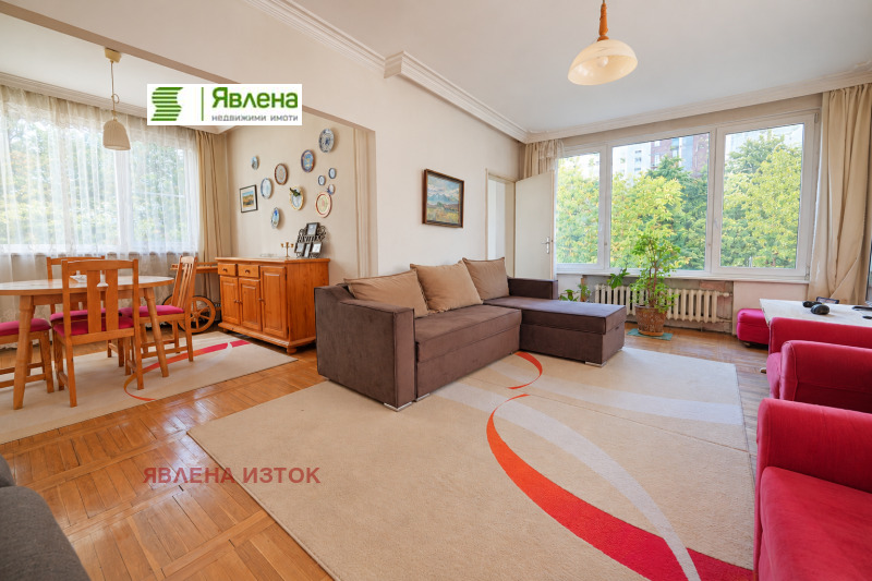Продава 3-СТАЕН, град София, Изток • 429000 € • 30583842 1 — Holmes.bg Продава 3-СТАЕН, град София, Изток • 429000 € • 30583842 1