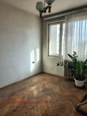 Снимка Продава 2-СТАЕН