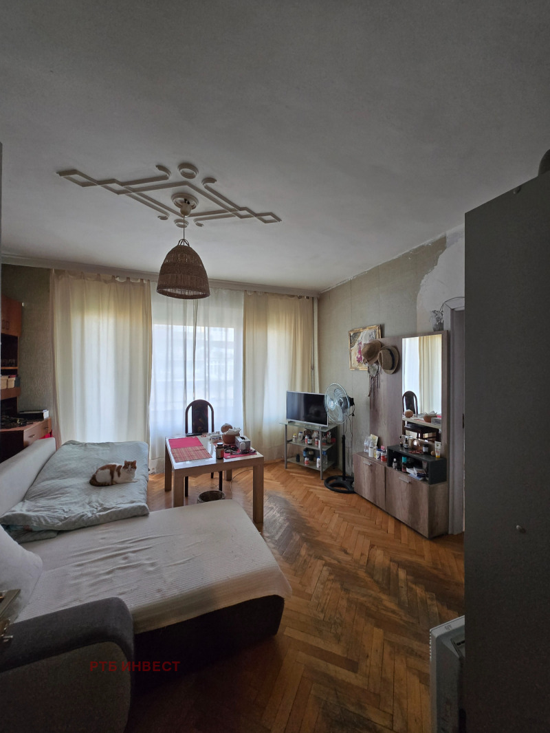 Продава 3-СТАЕН, град София, Надежда 2 • 262000 € / 512427.46 лв. • 23167449 1 — Holmes.bg Продава 3-СТАЕН, град София, Надежда 2 • 262000 € / 512427.46 лв. • 23167449 1