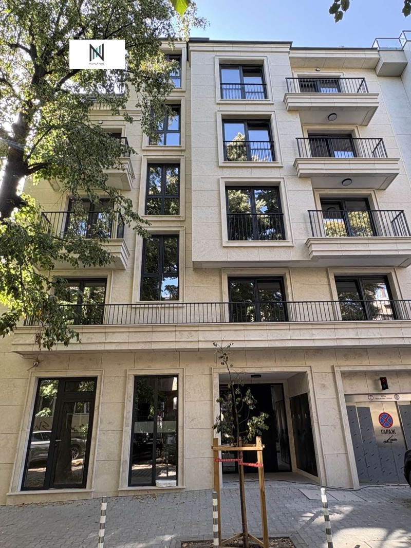 Продава 3-СТАЕН, град София, Център • 600000 € • 93065206 1 — Holmes.bg Продава 3-СТАЕН, град София, Център • 600000 € • 93065206 1