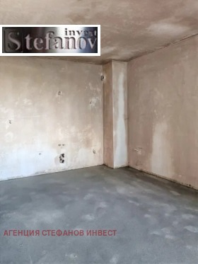 Обява Продава 2-СТАЕН,град Варна, Централна поща>