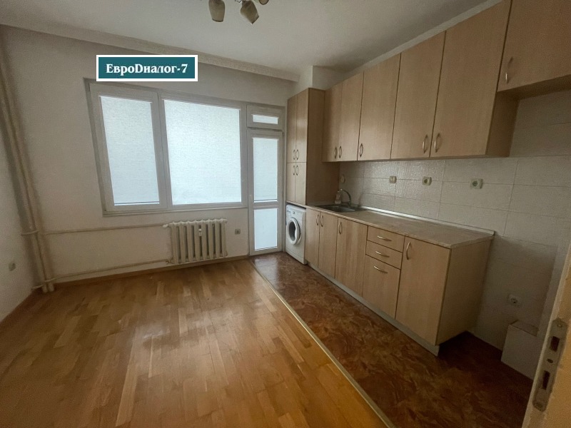 Продава 3-СТАЕН, град Пловдив, Център • 185000 € / 361828.55 лв. • 58367535 1 — Holmes.bg Продава 3-СТАЕН, град Пловдив, Център • 185000 € / 361828.55 лв. • 58367535 1