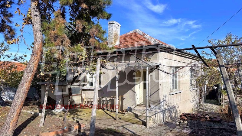 Продава КЪЩА, област Стара Загора, гр. Чирпан • 55000 € / 107570.65 лв. • 34870483 1 — Holmes.bg Продава КЪЩА, област Стара Загора, гр. Чирпан • 55000 € / 107570.65 лв. • 34870483 1