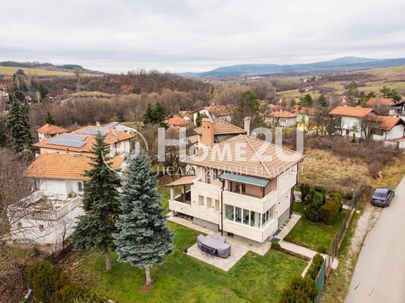 Продава КЪЩА, област Перник, с. Рударци • 660000 € / 1290847.80 лв. • 92583605 1 — Holmes.bg Продава КЪЩА, област Перник, с. Рударци • 660000 € / 1290847.80 лв. • 92583605 1