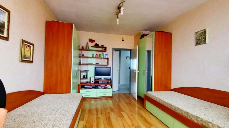 Продава 3-СТАЕН, град София, Връбница 2 • 207000 € • 71304933 1 — Holmes.bg Продава 3-СТАЕН, град София, Връбница 2 • 207000 € • 71304933 1