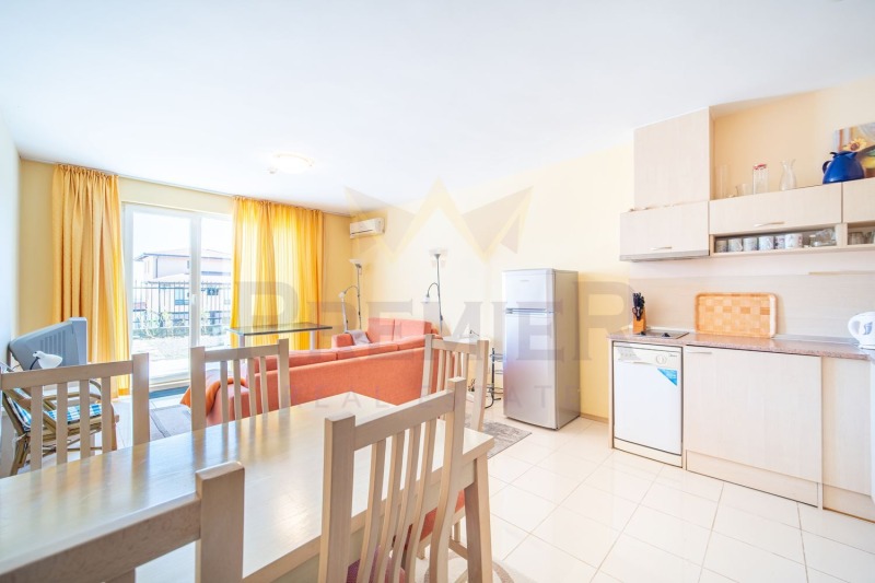 Продава КЪЩА, област Добрич, с. Рогачево • 107000 € / 209273.81 лв. • 68808822 1 — Holmes.bg Продава КЪЩА, област Добрич, с. Рогачево • 107000 € / 209273.81 лв. • 68808822 1