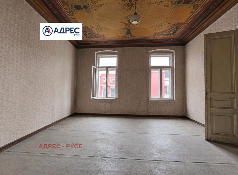 Продава ЕТАЖ ОТ КЪЩА, град Русе, Център • 119000 € / 232743.77 лв. • 57481559 1 — Holmes.bg Продава ЕТАЖ ОТ КЪЩА, град Русе, Център • 119000 € / 232743.77 лв. • 57481559 1