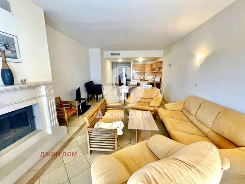 Продава 3-СТАЕН, област Добрич, с. Топола • 140000 € / 273816.20 лв. • 31431553 1 — Holmes.bg Продава 3-СТАЕН, област Добрич, с. Топола • 140000 € / 273816.20 лв. • 31431553 1