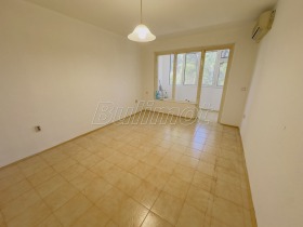 Обява Продава 2-СТАЕН,град Варна, Спортна зала>