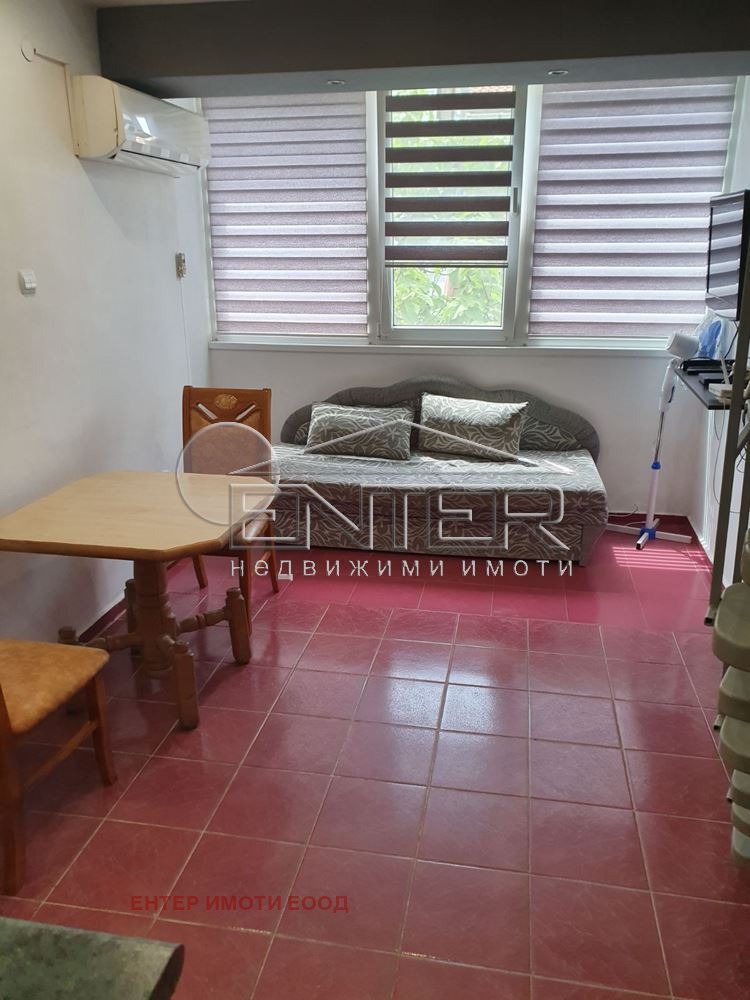 Продава МЕЗОНЕТ, град Варна, Окръжна болница-Генерали • 150000 € / 293374.50 лв. • 74147387 1 — Holmes.bg Продава МЕЗОНЕТ, град Варна, Окръжна болница-Генерали • 150000 € / 293374.50 лв. • 74147387 1