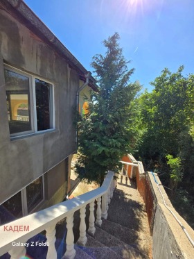 Обява Продава КЪЩА,с. Бабинска река, област Кюстендил>