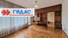 Обява Продава 3-СТАЕН,град Пловдив, Кючук Париж