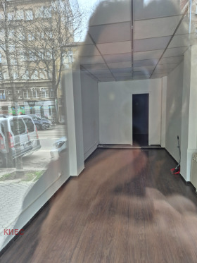 МАГАЗИН, 38 m2 - Holmes.bg МАГАЗИН, 38 m2