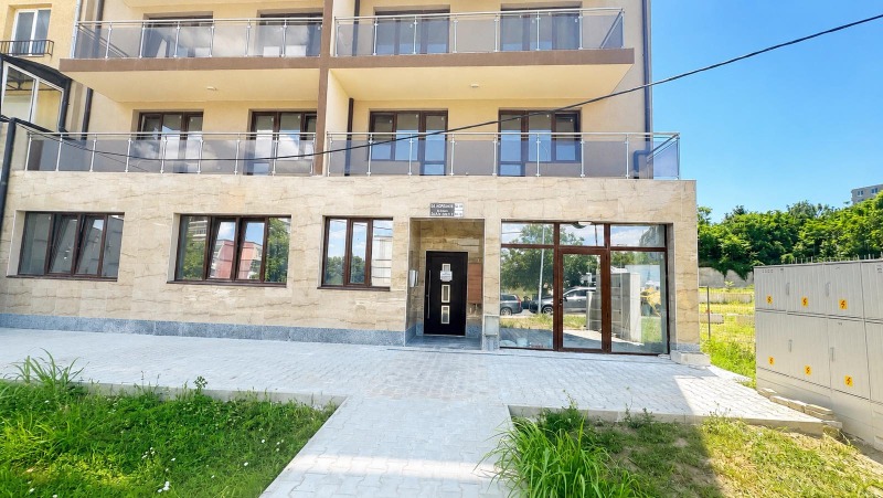 Продава 2-СТАЕН, град Русе, Дружба 3 • 74000 € / 144731.42 лв. • 58042124 1 — Holmes.bg Продава 2-СТАЕН, град Русе, Дружба 3 • 74000 € / 144731.42 лв. • 58042124 1