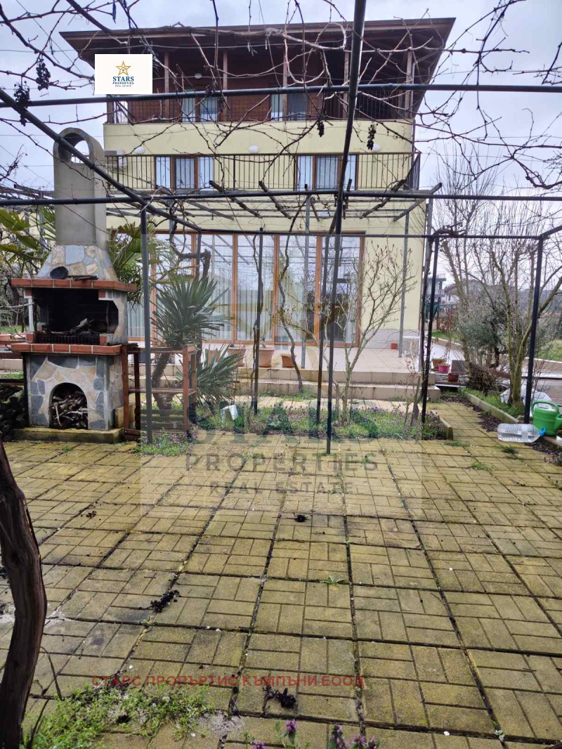 Продава КЪЩА, град Варна, м-т Зеленика • 300000 € / 586749.00 лв. • 77767356 1 — Holmes.bg Продава КЪЩА, град Варна, м-т Зеленика • 300000 € / 586749.00 лв. • 77767356 1