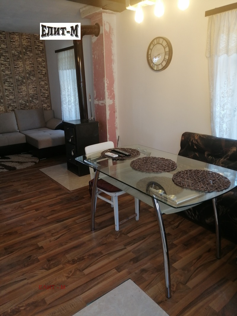 Продава КЪЩА, област Ловеч, с. Бежаново • 39000 € / 76277.37 лв. • 48428954 1 — Holmes.bg Продава КЪЩА, област Ловеч, с. Бежаново • 39000 € / 76277.37 лв. • 48428954 1