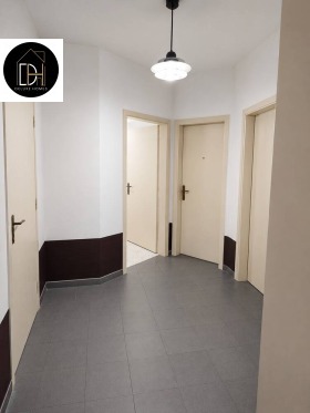 3-СТАЕН, 72 m2 - Holmes.bg 3-СТАЕН, 72 m2