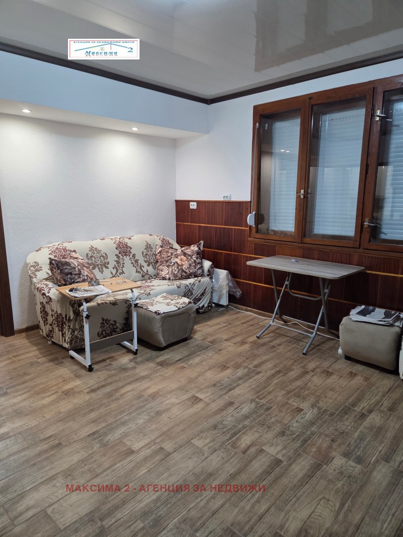 Продава КЪЩА, област Плевен, с. Обнова • 65000 € • 66367038 1 — Holmes.bg Продава КЪЩА, област Плевен, с. Обнова • 65000 € • 66367038 1