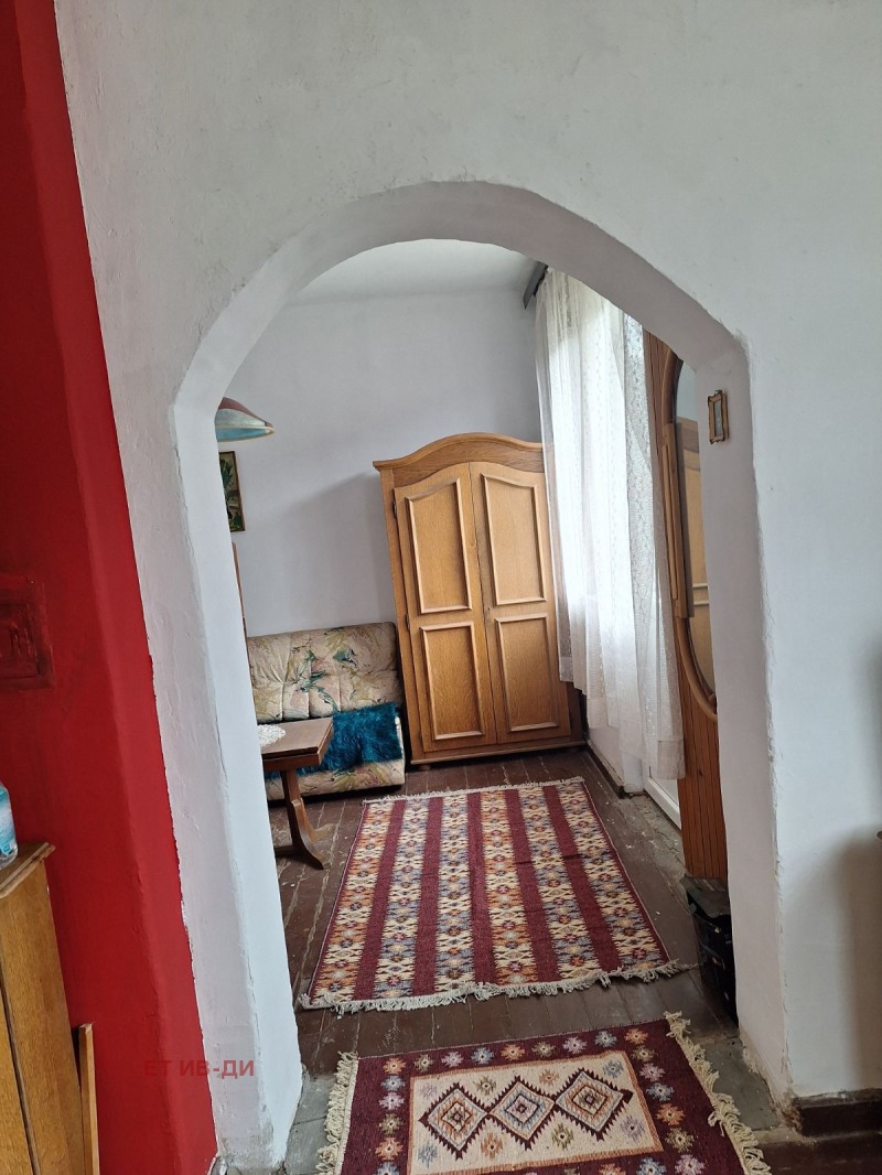 Продава КЪЩА, област София, гр. Момин проход • 55000 € / 107570.65 лв. • 77054602 1 — Holmes.bg Продава КЪЩА, област София, гр. Момин проход • 55000 € / 107570.65 лв. • 77054602 1