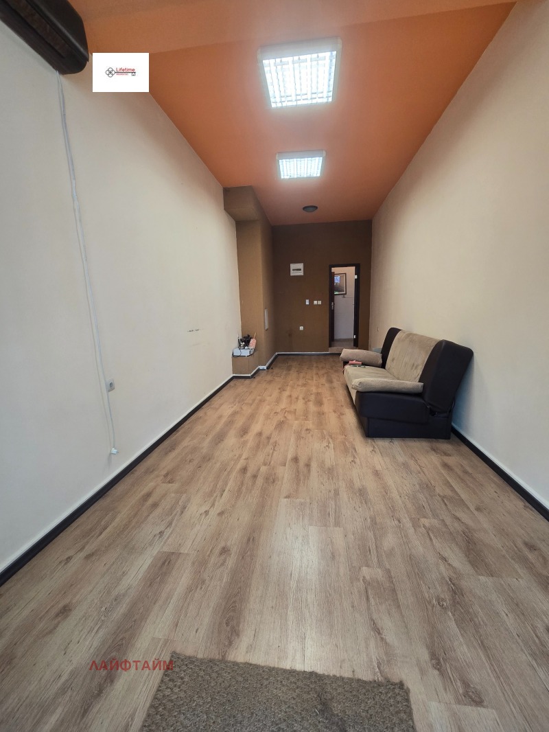 Продава МАГАЗИН, град София, Белите брези • 120000 € / 234699.60 лв. • 59516467 1 — Holmes.bg Продава МАГАЗИН, град София, Белите брези • 120000 € / 234699.60 лв. • 59516467 1